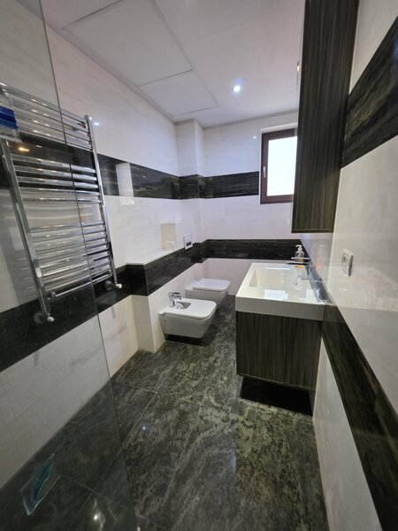 Timpuri Noi, 10 minute metrou, pe Cuza Voda, vila exclusivista P+1+M, lux